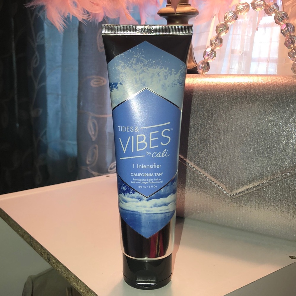 California Tan Tides and Vibes Intensifier